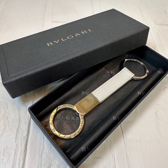 🆕🏷️ 💯Authentic  Bailey  BVLGARI BVLGAR Imens Keyring - Picture 2 of 7